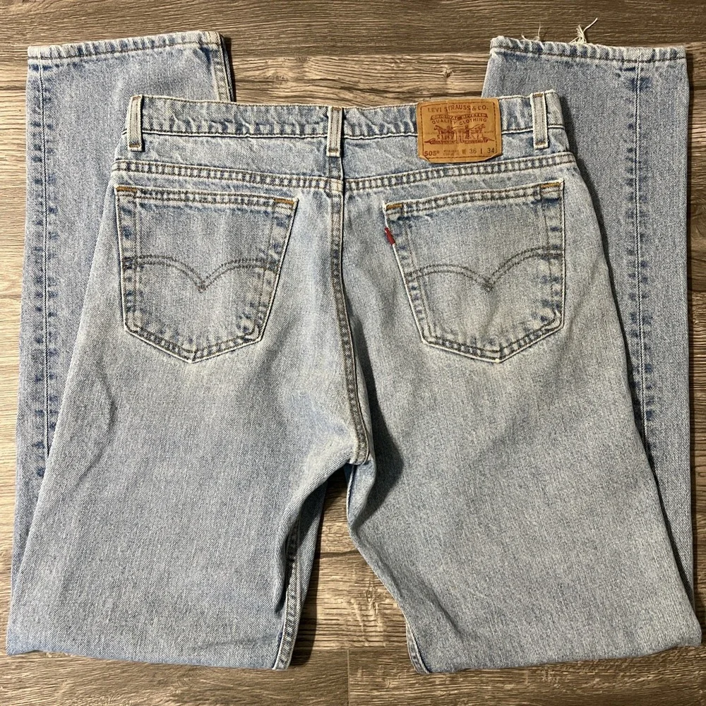 Vintage Levi's 505 Red Tab Regular Fit Straight Leg Blue Jeans Size 36x34, USA